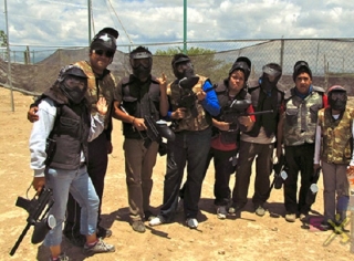 Grupo de paintball